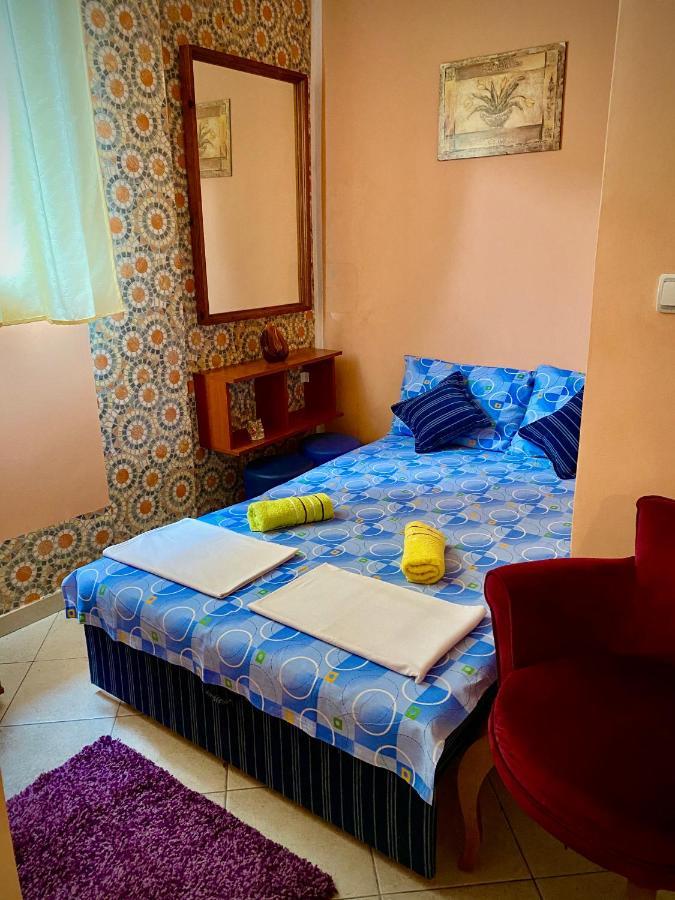 Vila Duricic 300M Od Mora Hotell Ðenovići Eksteriør bilde
