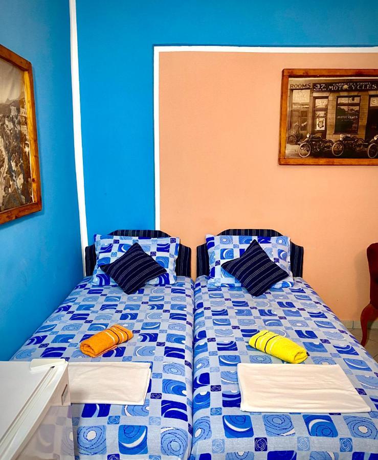 Vila Duricic 300M Od Mora Hotell Ðenovići Eksteriør bilde